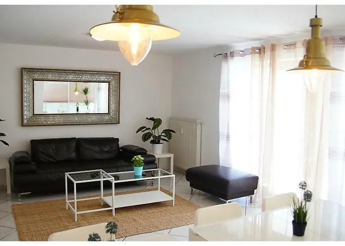 Double Two Homestay szállás